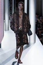 ミュウミュウ 2024年春夏コレクション - 美の再定義｜写真59