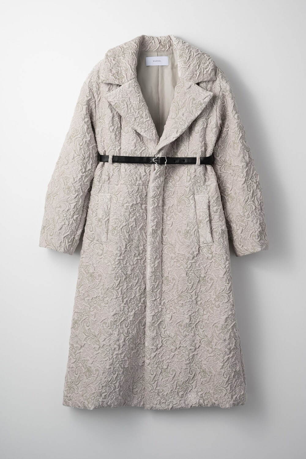 Ice flower embroidery coat 110,000円