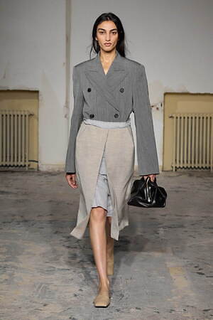 カルヴェン(CARVEN) 2024年春夏ウィメンズコレクション  - 写真4