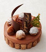 新宿高島屋2023年クリスマス、ピンク色のクリームを絞った濃厚ミルク×苺のケーキやソリ型ケーキなど｜写真12