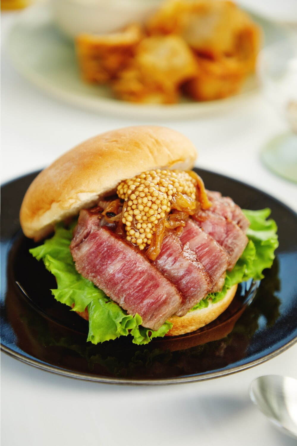 “銀座を一望する”カフェ＆バー「ザ ミント ギンザ」誕生、海外リゾート気分楽しむカクテルなど｜写真5