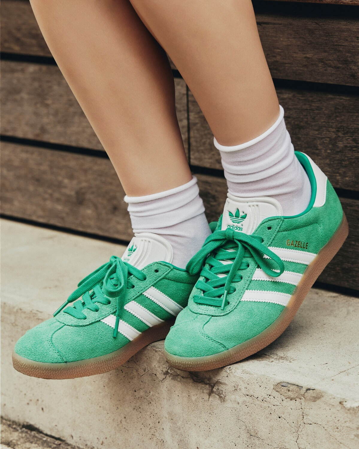 adidas  GAZELEE トレンドスニーカー