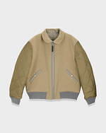 セオリー プロジェクト バイ ルカ オッセンドライバー23年秋新作ウェア、深みパープルのブルゾンなど｜写真10