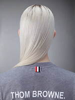 トム ブラウンの設立年“2003”を施した20周年Tシャツ＆ジャケット、伊勢丹新宿店で先行発売｜写真48