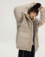 メゾン キツネ × アンドワンダー、“フォックス・チェック柄”フリースや“スキーをするキツネ”フーディー｜写真78