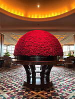 帝国ホテル 大阪のクリスマス2023、ディナーバイキング＆“赤いバラ”のツリーなど館内装飾｜写真10