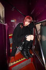 キャンディ ストリッパー×LiSA、アルバムの世界観を表現したロンTや星柄ニットフーディー｜写真13