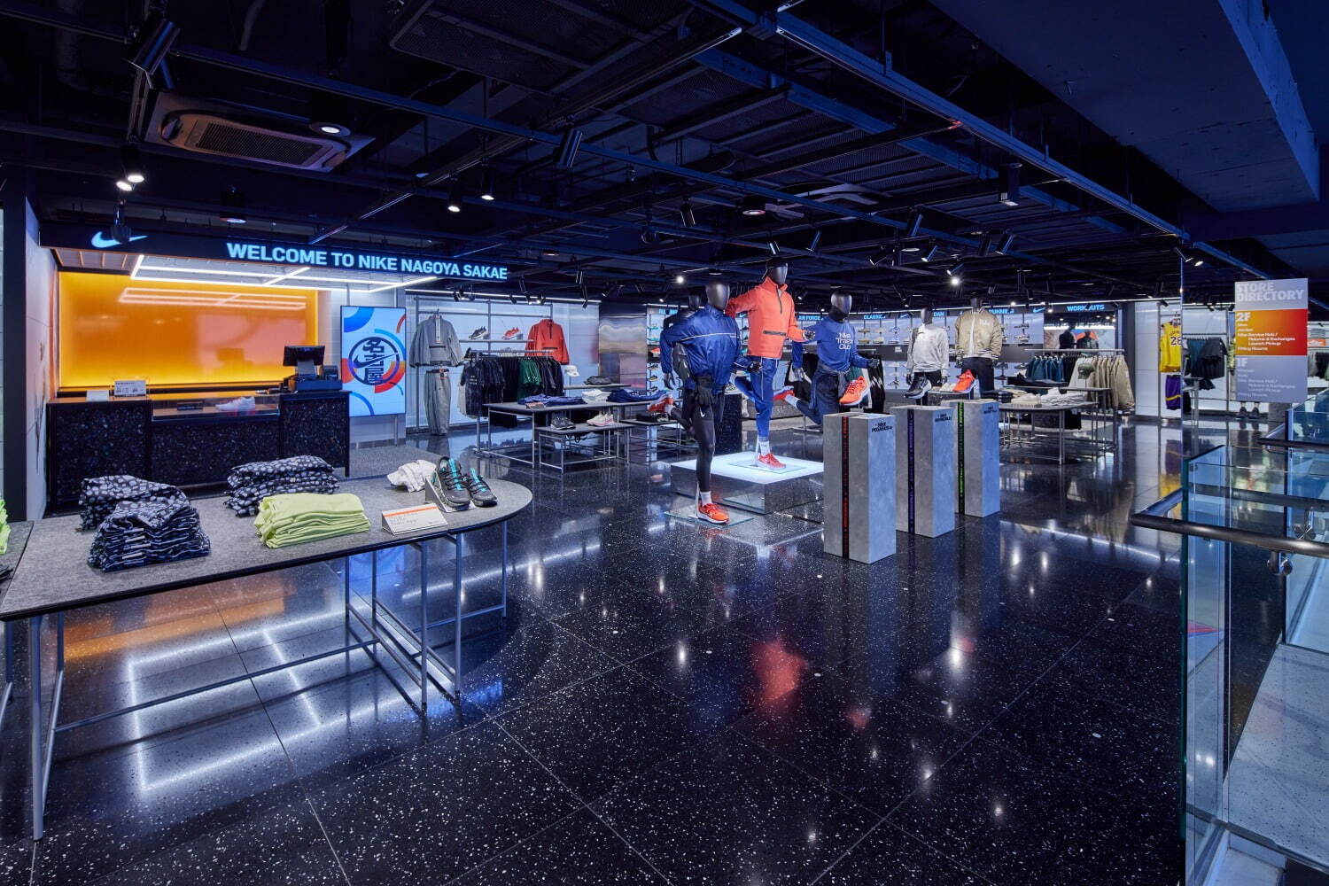 ナイキ(NIKE) ナイキ名古屋栄 ナイキ ライズ｜写真3