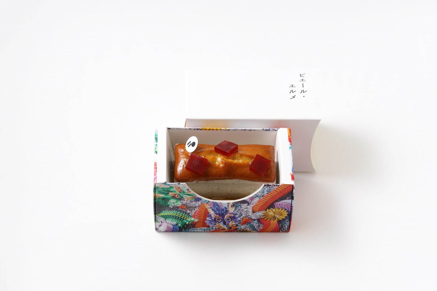 バニラ＆イチゴのパウンドケーキ 2,592円