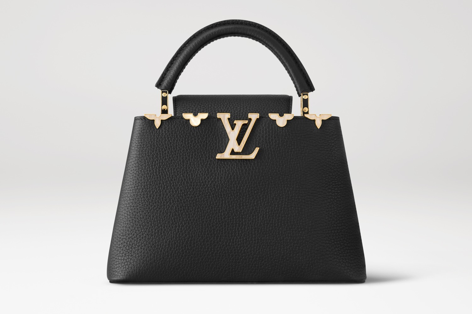 LOUISVUITTON