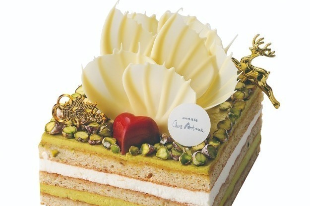 近鉄百貨店の2023年クリスマス、ハート型ラズベリーショコラ＆ピスタチオを敷き詰めたケーキなど｜近鉄和歌山