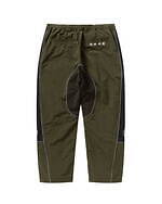 ブラック アイ パッチ×FAF、コラボロゴTシャツや“取扱注意”のトラックジャケット｜写真12