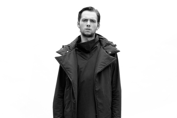 PUBLIC IMAGE(パブリック イメージ)の世界 - 2010-11A/Wコレクションと音楽活動