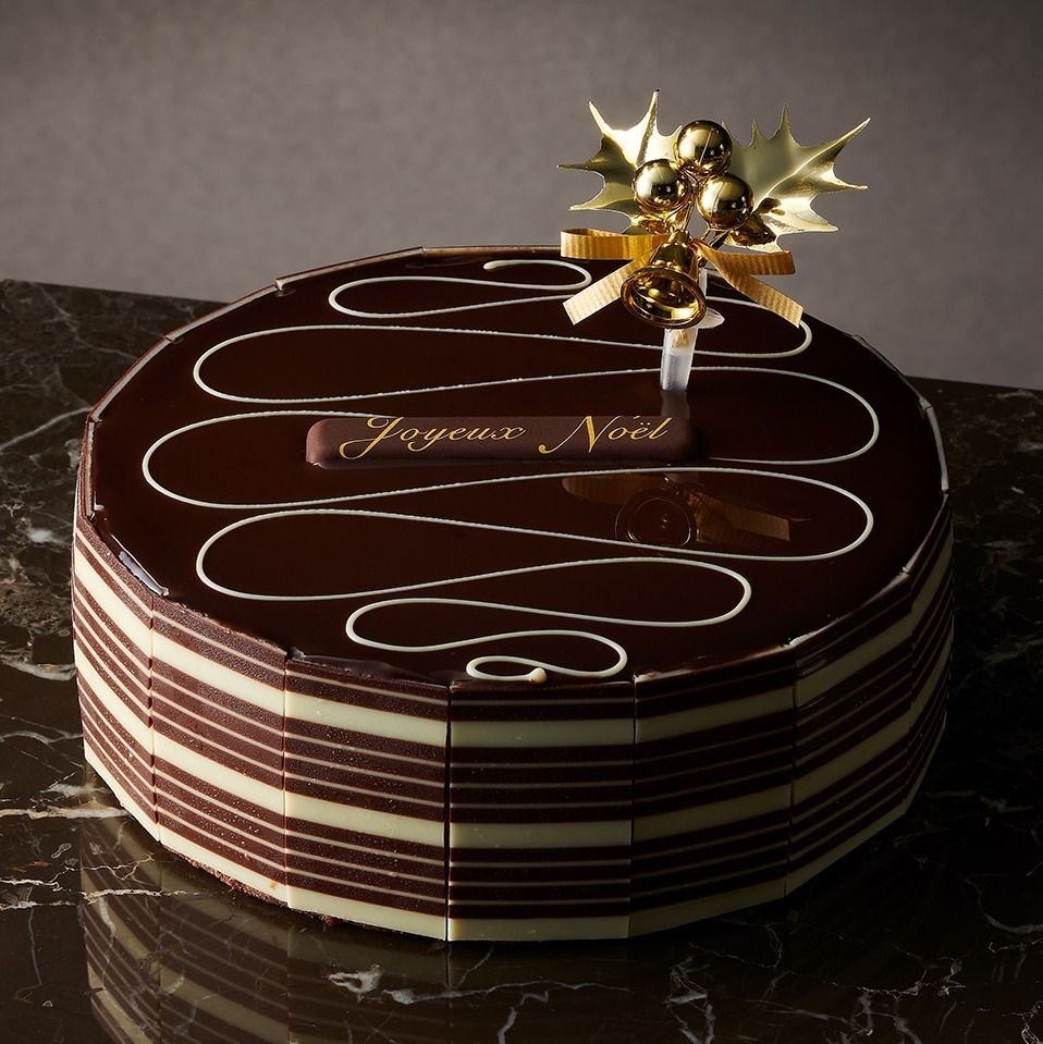 ヴィタメール23年クリスマスケーキ、艶めくチョコレートを纏ったケーキ&“大粒苺入り”ショートなど｜写真5