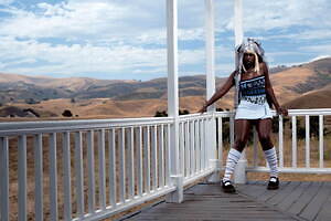 ドクターマーチン×ヘブン バイ マーク ジェイコブスのシューズ、90's風ベルベットのメリージェーン｜写真7