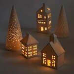 MoMAデザインストアの23年クリスマス、“ツリー型”LEDライト＆3Dクリスマスカードなど｜写真2