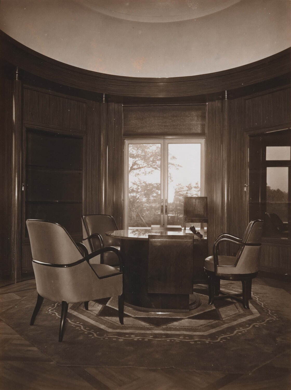 朝香宮邸書斎 1933年頃 撮影：松井写真館