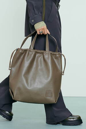 ザラ サープラス(ZARA SRPLS) 2023-24年秋冬メンズコレクション  - 写真4