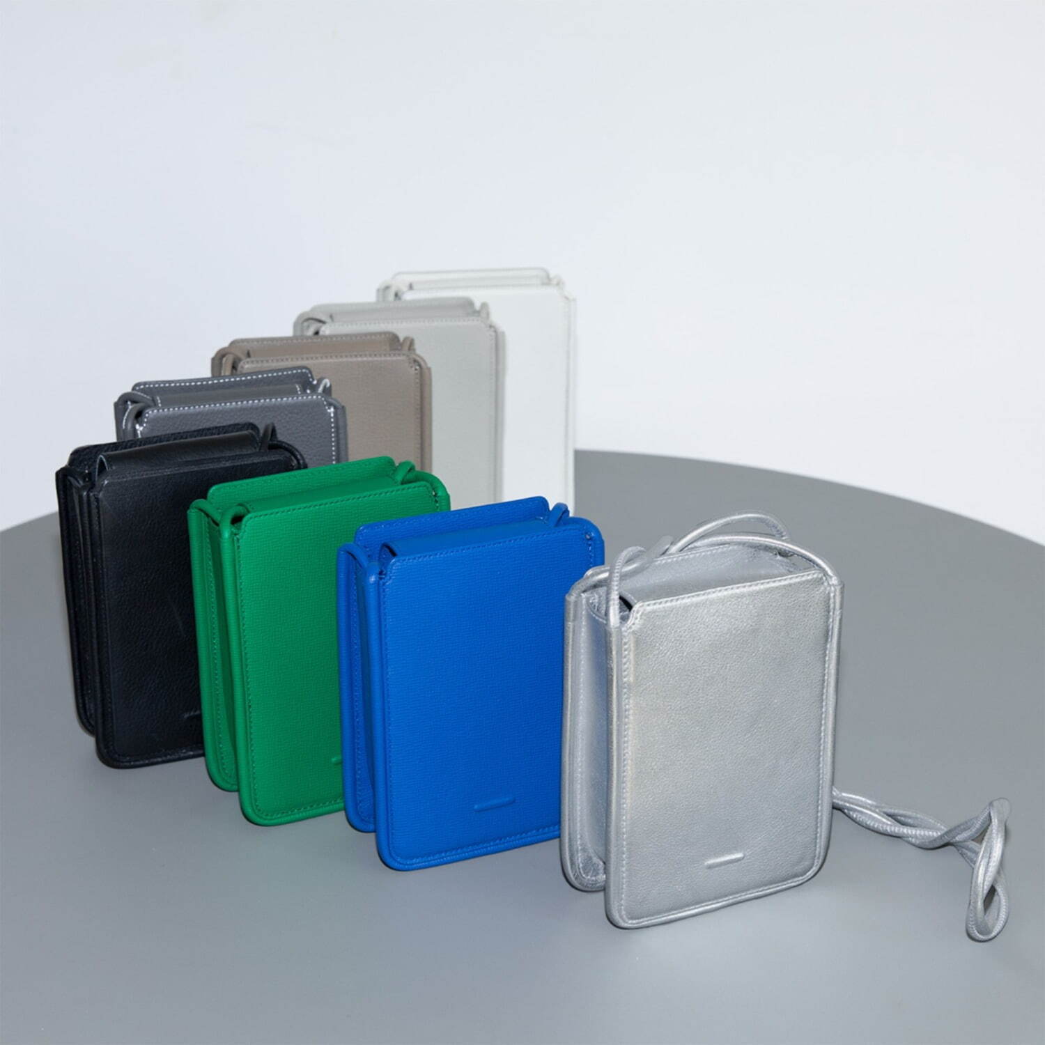 「ウォレットバッグワイド 」39,000円