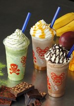 米・老舗コンパーテス ショコラティエから夏季限定ドリンク「ラブフローズン」国内3店舗で発売｜写真1