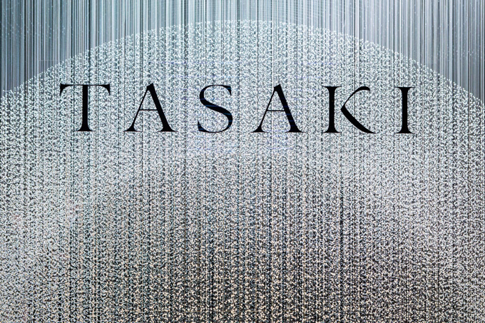 TASAKI　スノードーム　60th