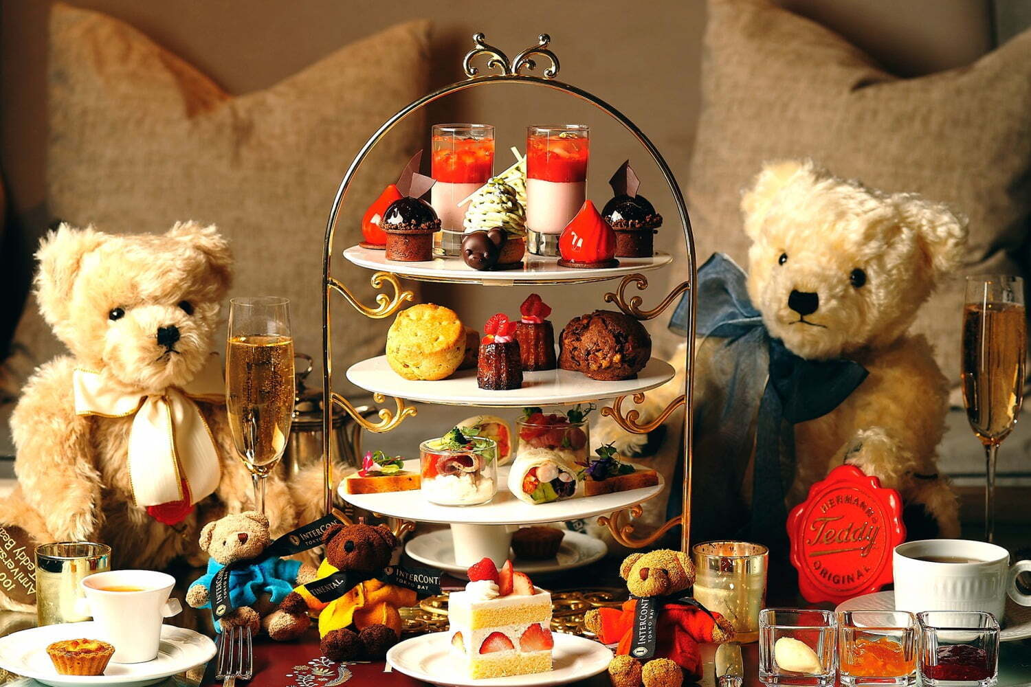 ハーマン・テディのクリスマスアフタヌーンティー、東京・竹芝で - テディベア付きプランも