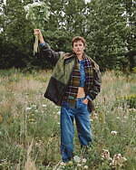 バブアー×ガニー、オーバーサイズのコーデュロイ襟＆取り外し可能なフードのロングコートやジャケット｜写真9