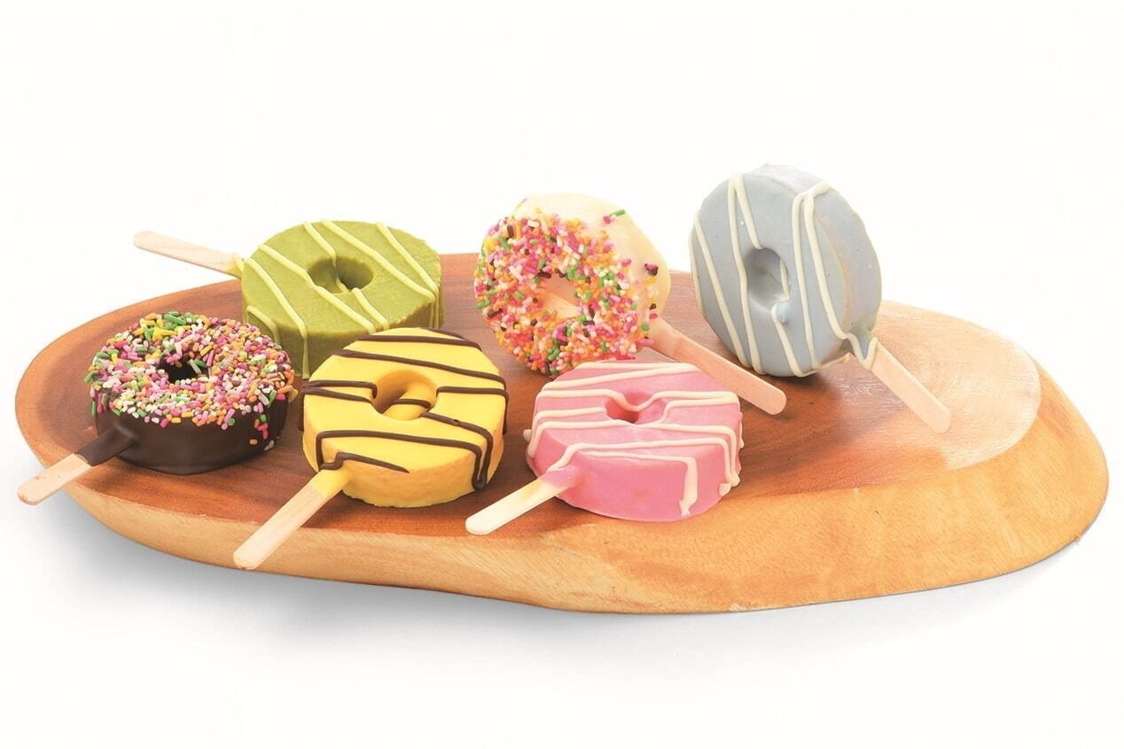 ご当地グルメ｜「バウムクーヘン博覧会」全国から約500種が京王百貨店新宿店に、出来立てカップバウムや缶入りバウム