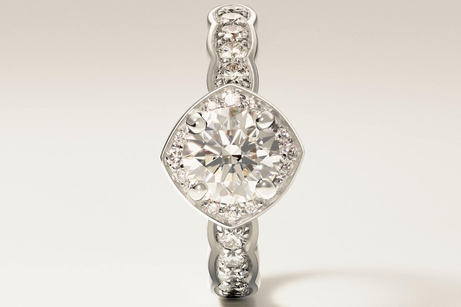 シャネル、カメリアの花＆キルティングモチーフのブライダルリングが全国に - 刻印サービスも