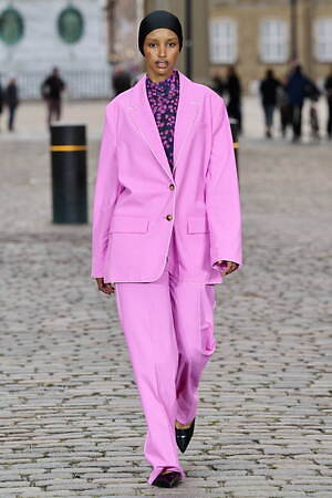 バウム ウンド ヘルガーテン(BAUM UND PFERDGARTEN) 2024年春夏ウィメンズ&メンズコレクション  - 写真22