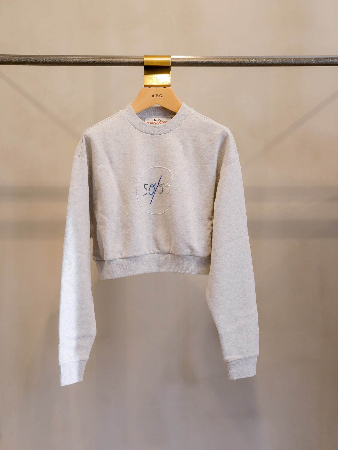 A.P.C.×ジェシカ・オグデンの刺繍ワークショップに密着、渋谷