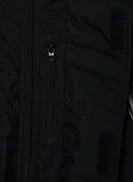 デンハムとナンガのダウンジャケット、防水透湿素材“オーロラテックス”使用のショート丈＆ライナー｜写真9