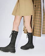 ケンゾー×ハンターの新作シューズ、“ボケフラワー”入りラバーブーツや異素材アッパーの厚底ブーツ｜写真10