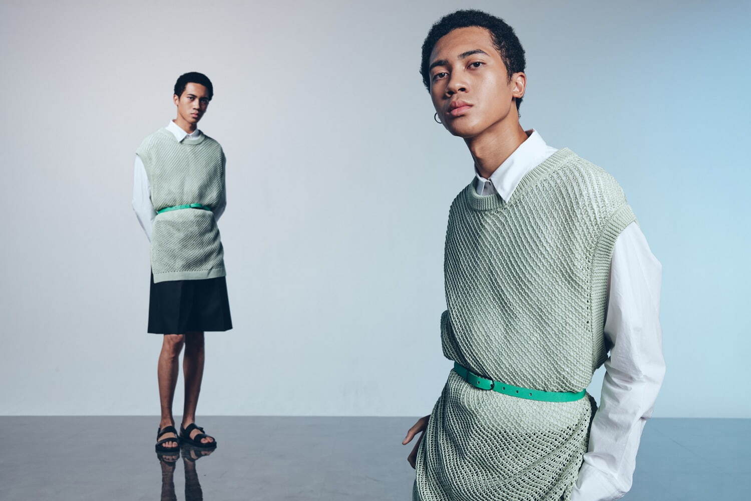 スタンバーグ(STERNBERG) 2023年夏ウィメンズ&メンズコレクション  - 写真1