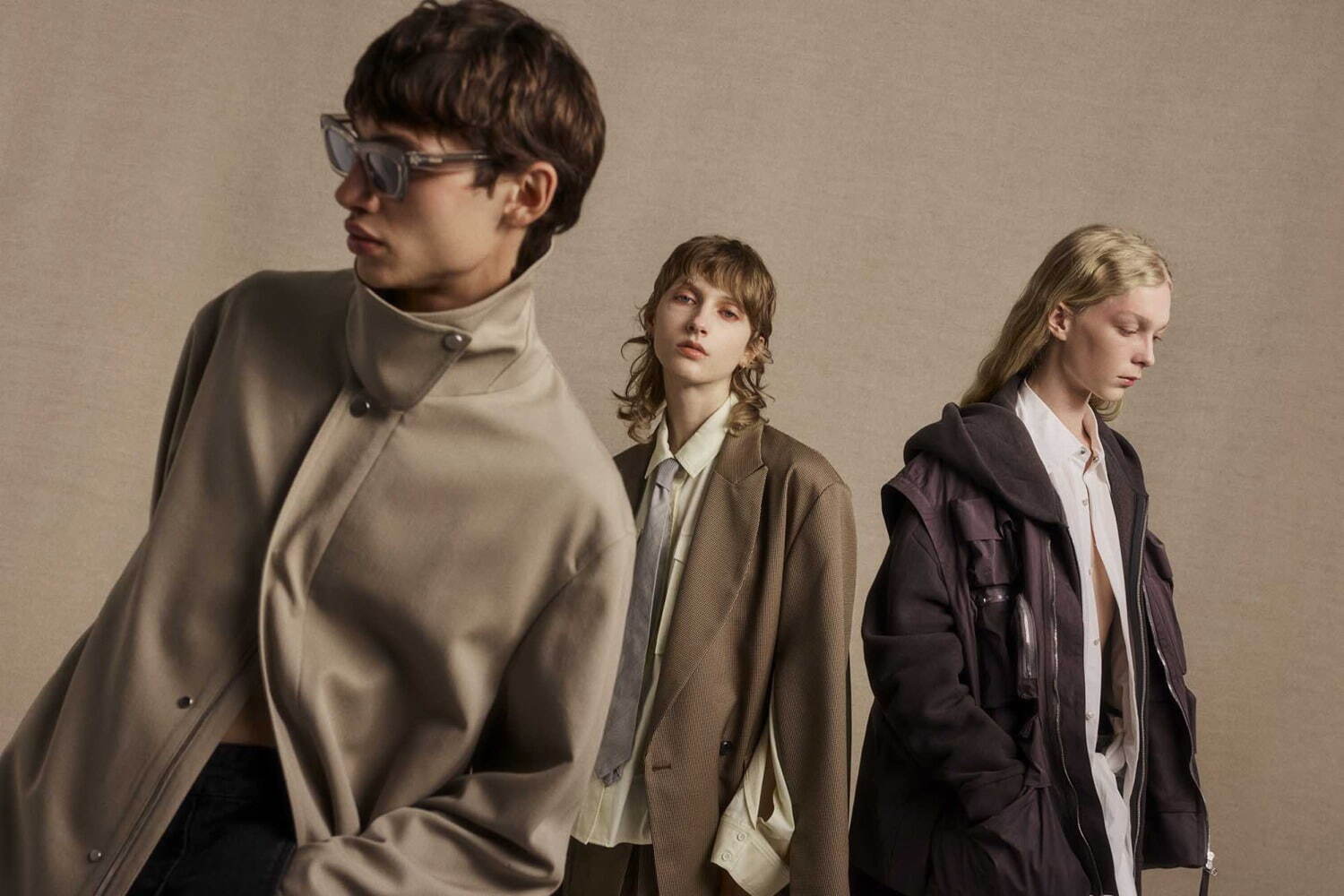 スタンバーグ 2023年秋 ウィメンズ&メンズ コレクション