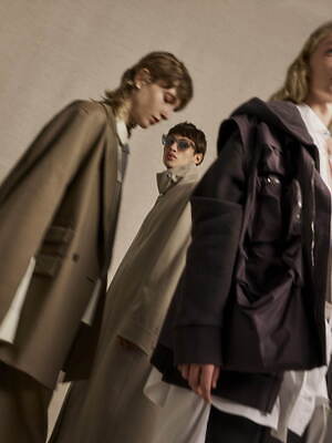 スタンバーグ(STERNBERG) 2023年秋ウィメンズ&メンズコレクション  - 写真20