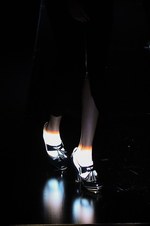 ムルーア 2014-15年秋冬コレクション ‐ 深みのあるカラーをクラシカルにまとって｜写真53