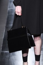 ムルーア 2014-15年秋冬コレクション ‐ 深みのあるカラーをクラシカルにまとって｜写真65