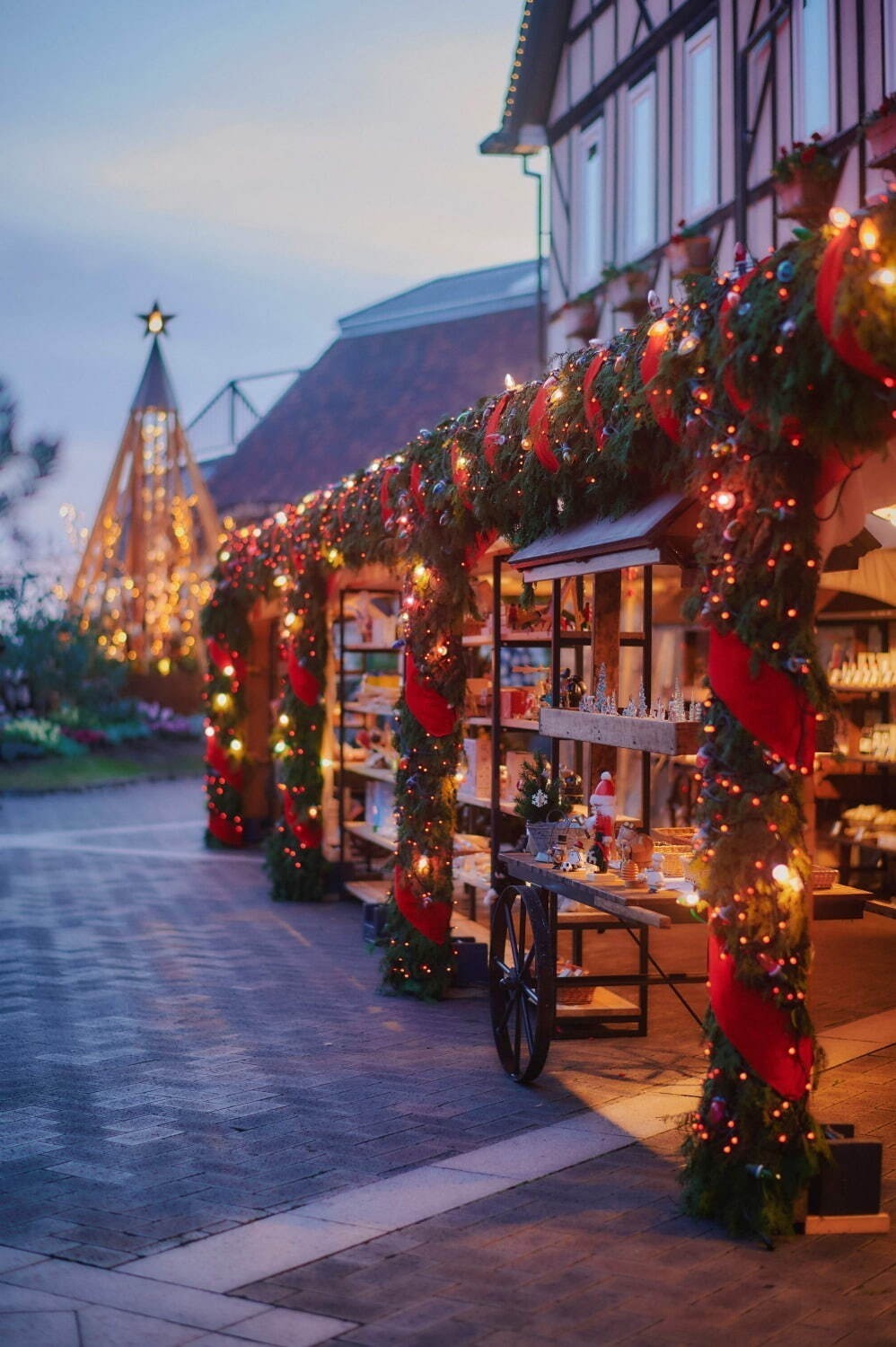 大阪・関西のクリスマスマーケット2023、デートにもおすすめ！梅田や神戸で味わう本場ドイツ気分｜写真2
