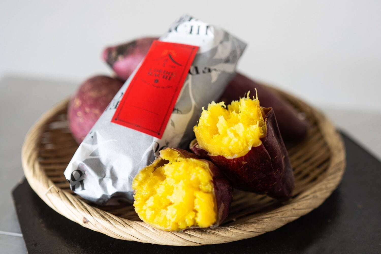 「＜コエド・ハチ＞熟成つぼ焼き芋」601円