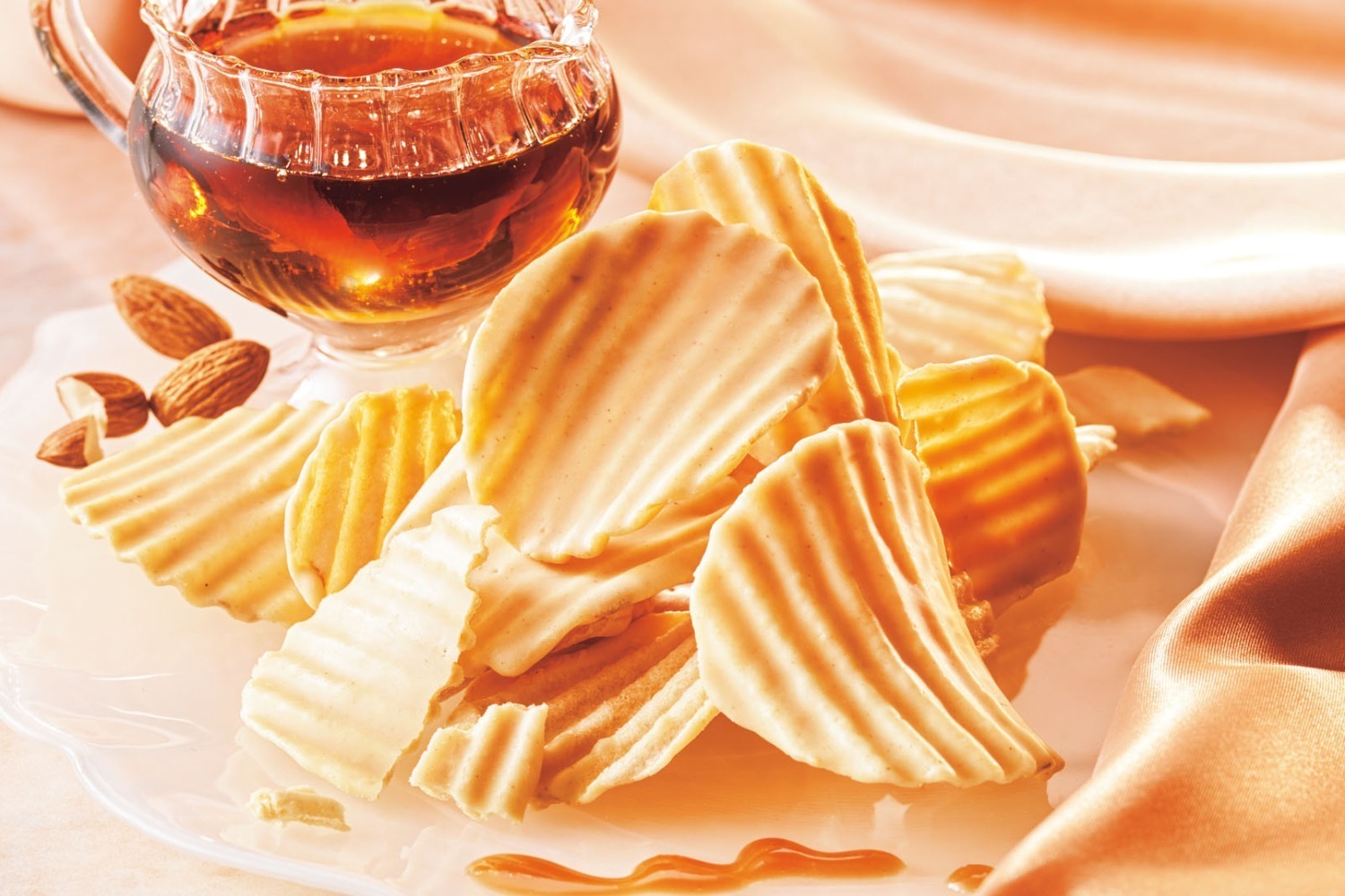 ロイズ「ポテトチップチョコレート」に“メープル×ナッツ”の冬限定フレーバー