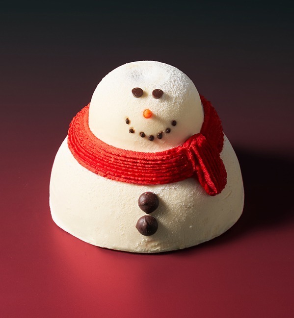 ルミネ＆ニュウマンの23年クリスマスケーキ、リースに見立てた苺タルトケーキや雪だるま型チョコムース｜写真7