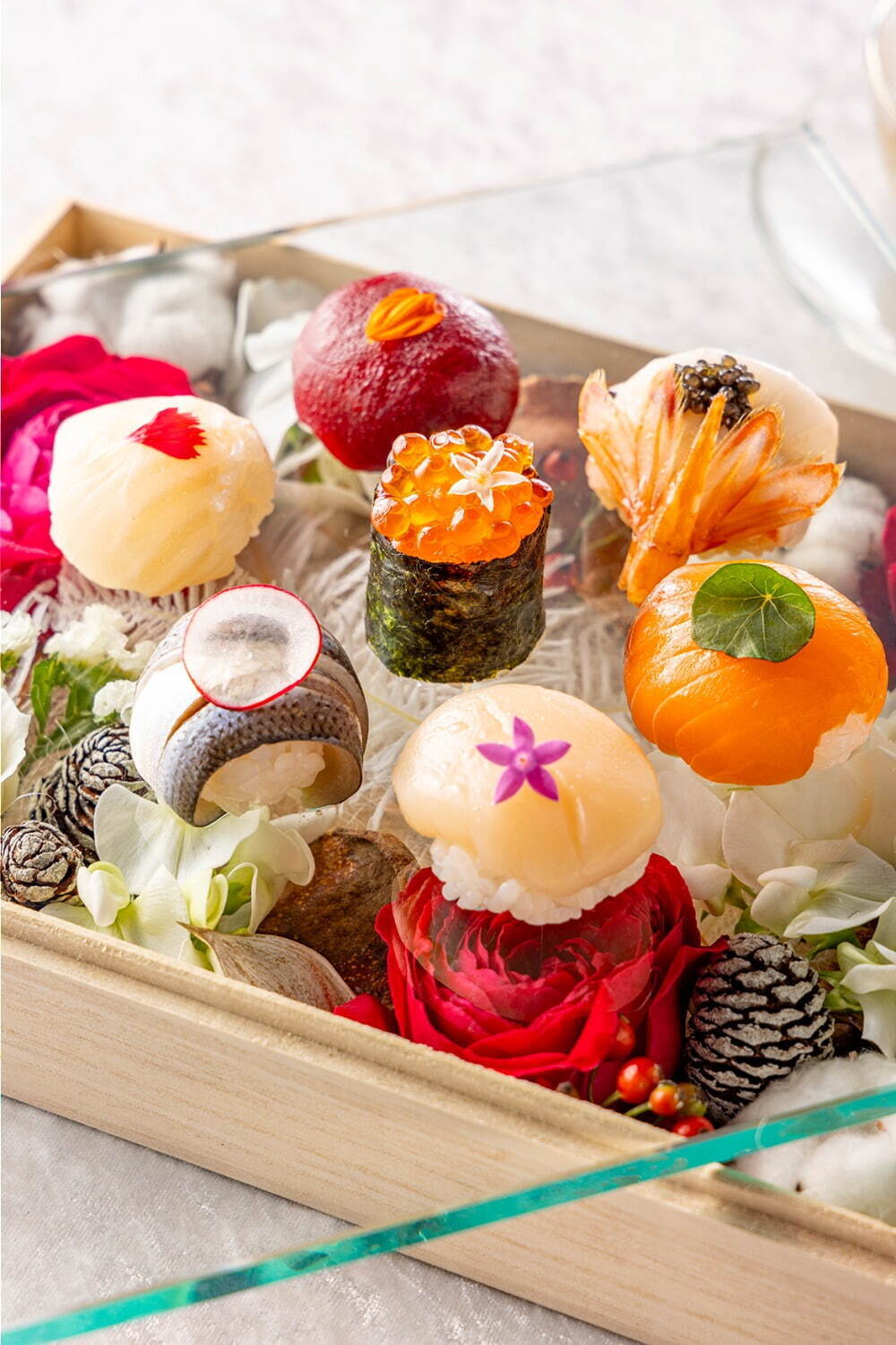 ヒルトン東京「華てまりアフタヌーン」花の蕾のようなてまり寿司＆特製パフェ付きランチプラン｜写真10