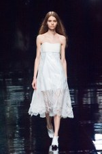 マーキュリーデュオ 2014-15年秋冬コレクション ‐ イノセントにファーをまとって｜写真66