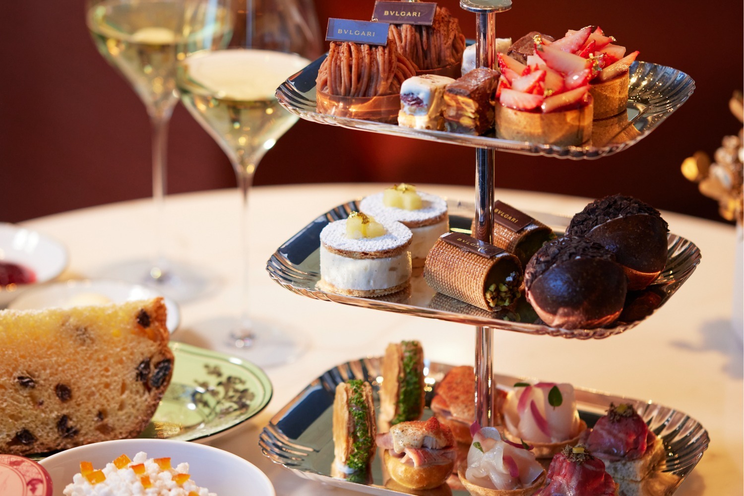マリトッツォ｜ブルガリ ホテル 東京のクリスマスアフタヌーンティー、マリトッツォや伊伝統菓子「パネットーネ」も