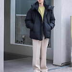 デサントの防風ダウンジャケット、フードをプラスしたトゥモローランド限定モデル｜写真6