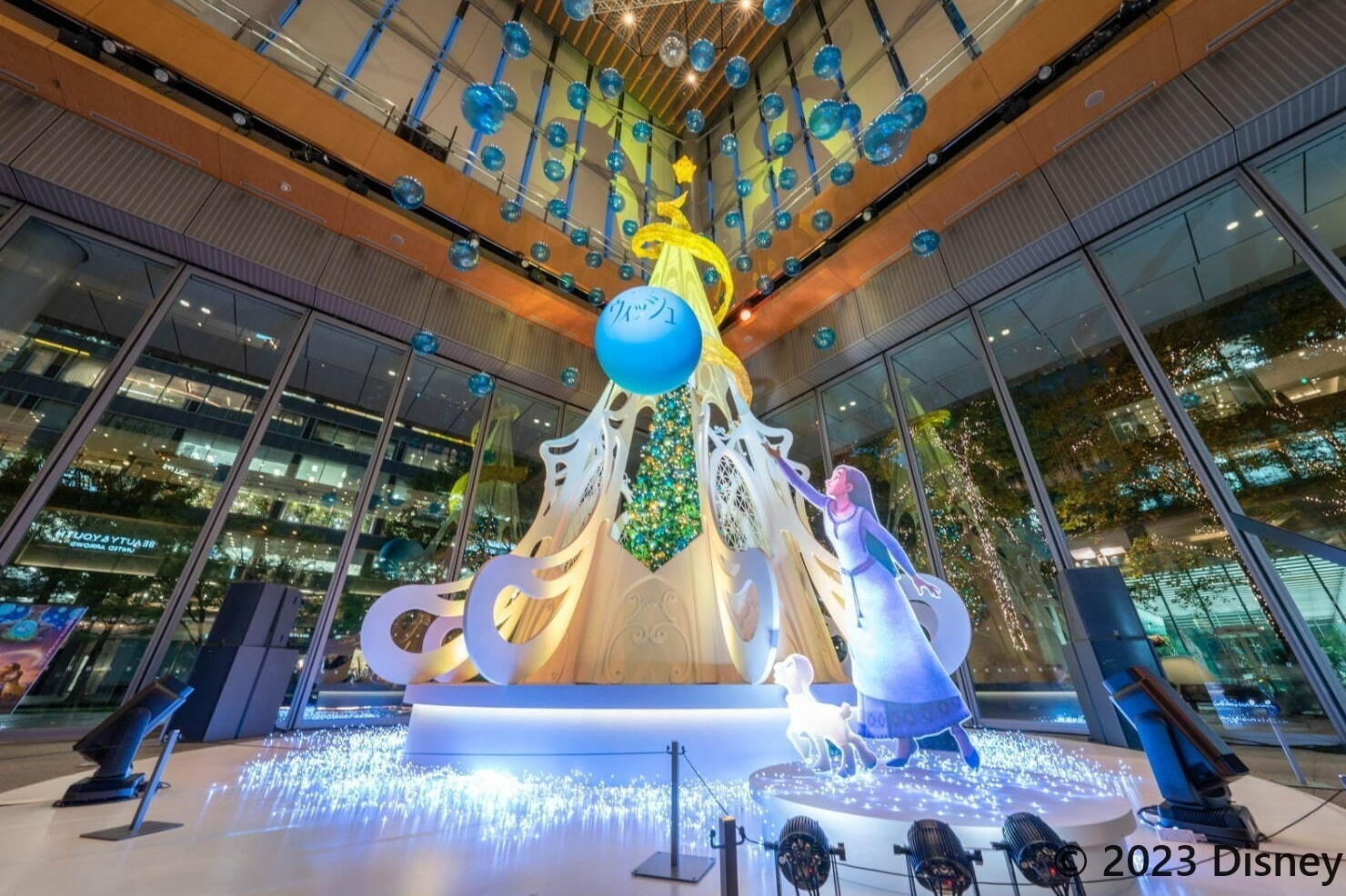 「丸の内エリア」で楽しむ特別なクリスマスイベント、光り輝くイルミネーション＆マーケットなど