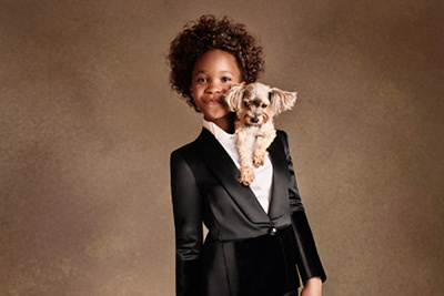 10歳の人気子役！クヮヴェンジャネ・ウォレスが、アルマーニの顔に