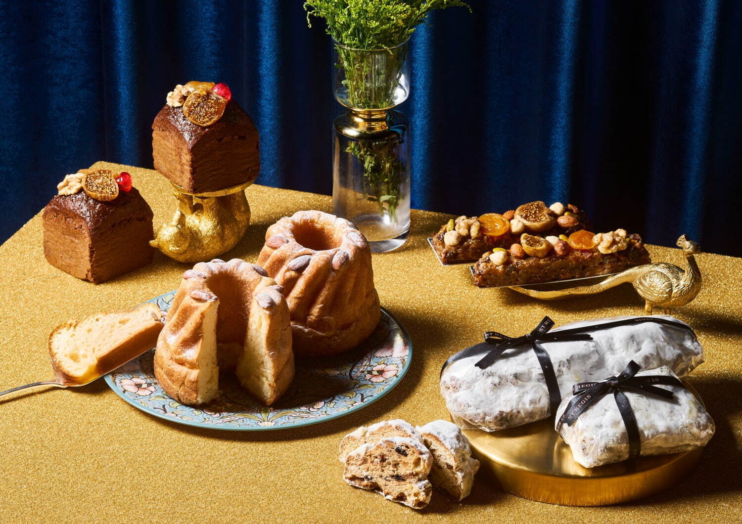 セント レジス ホテル 大阪の23年クリスマス、ジンジャーブレッドハウス型ケーキ＆焼き菓子など｜写真6