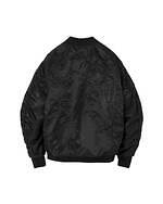 マメ クロゴウチ、バイカラーのムートンジャケット＆ボタニカル柄刺繍のフライトジャケットなど｜写真6